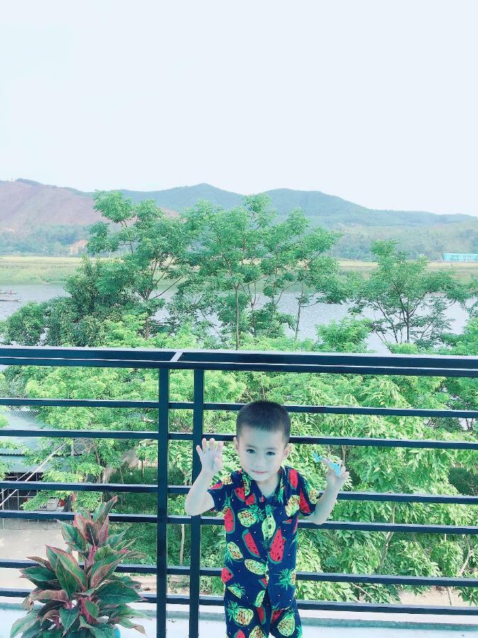 Fami Homestay Phong Nha Eksteriør bilde