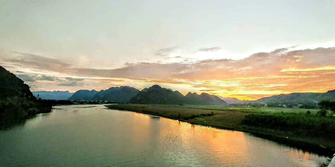 Fami Homestay Phong Nha Eksteriør bilde